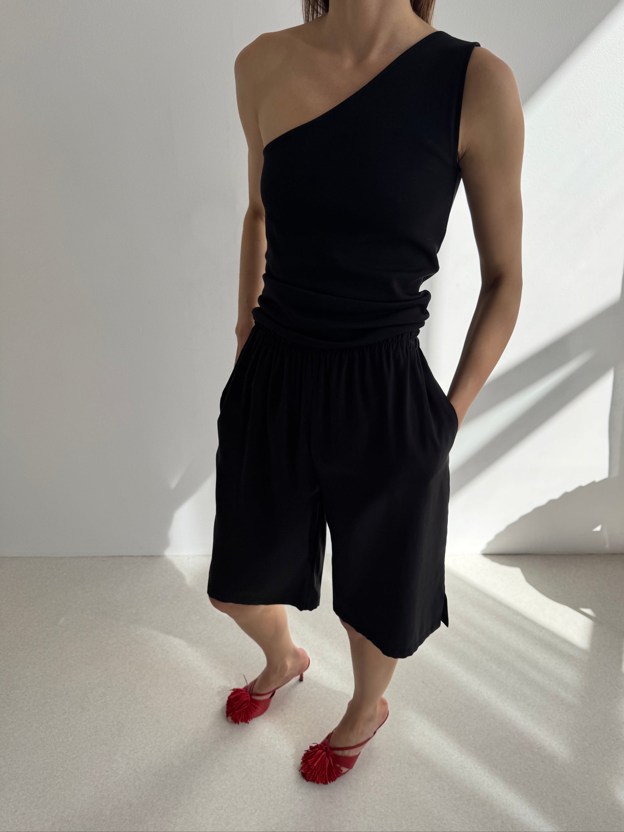 ISLA loose midi shorts