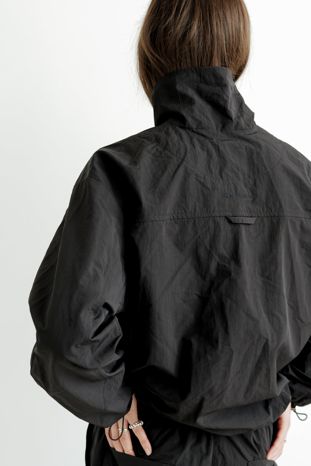 ISLA Windbreaker